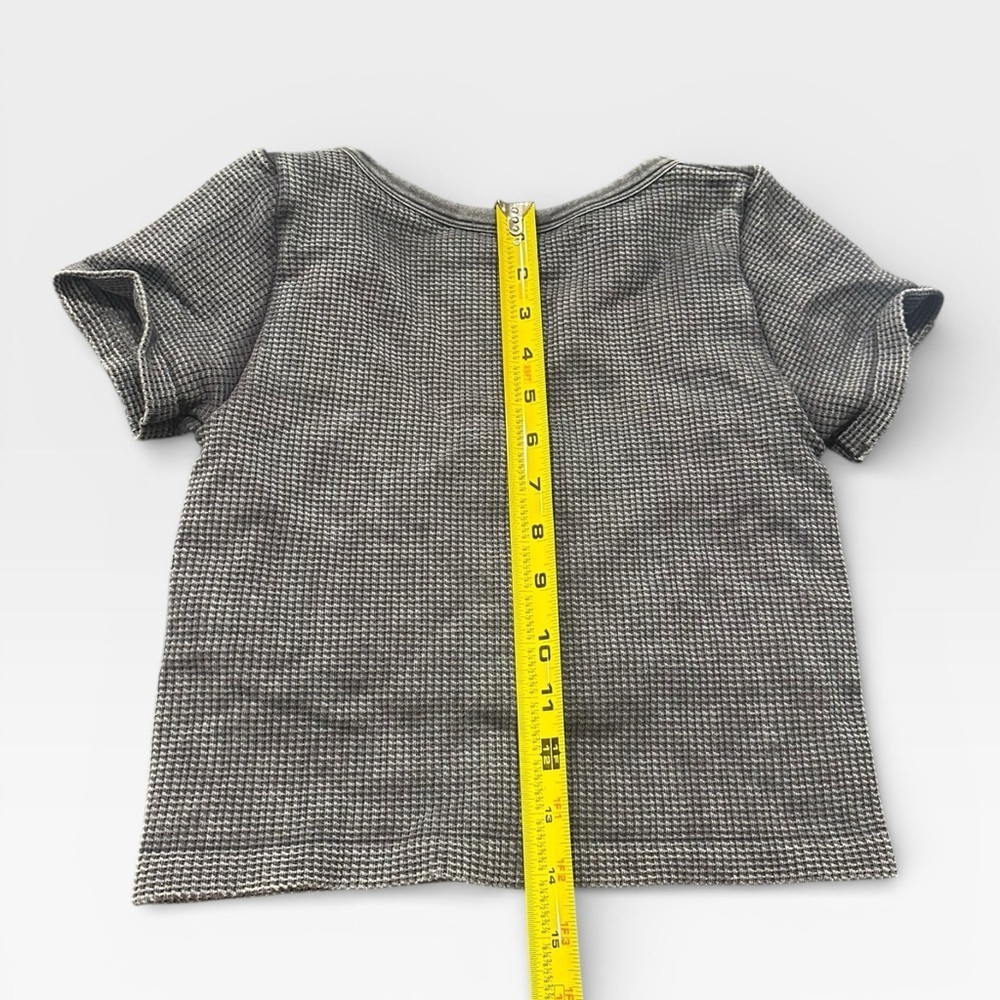 Altar’d State Gray Square Neck Waffle Women’s T-Shirt Size Medium - Picture 7 of 7